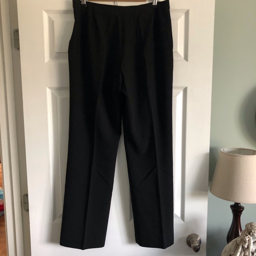 Vintage Larry Levine black stretch dress pants in size 8